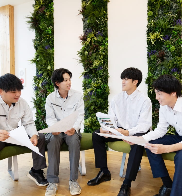 プロジェクトチーム座談会の写真