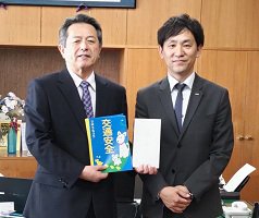軽柏市.jpg